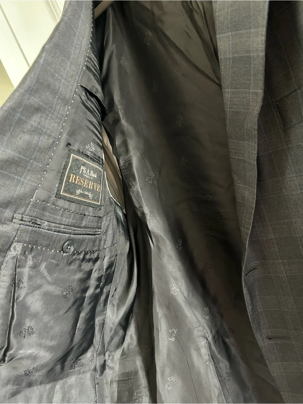 Jos A Bank Reserve Super 150s Plaid Blazer Gray Size 46R